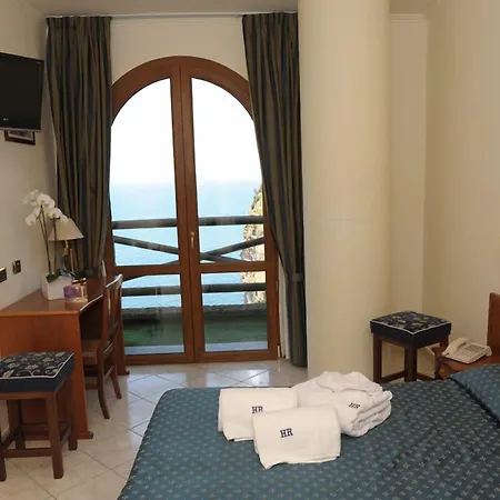 Hr & Hotel Piano di Sorrento