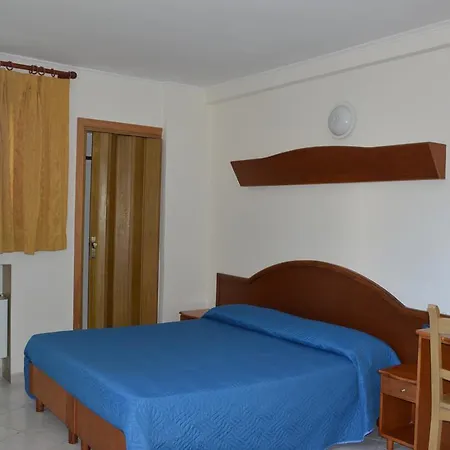 Hotel Hr &