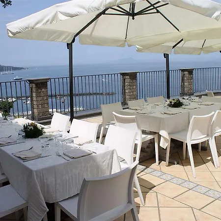 Hotel Hr & Piano di Sorrento