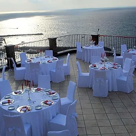 Hotel Hr &